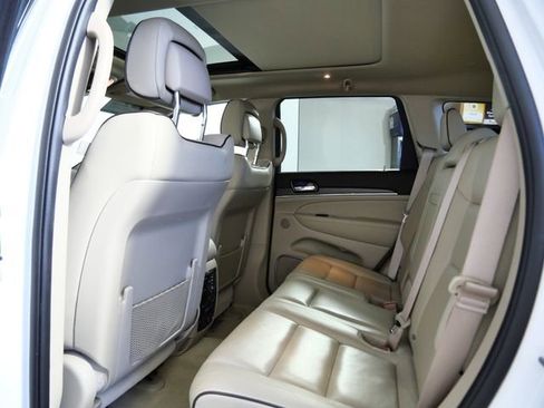 Used 2021 Jeep Grand Cherokee Overland image 13