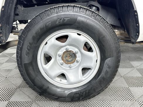 Used 2019 Toyota Tacoma SR RWD image 28