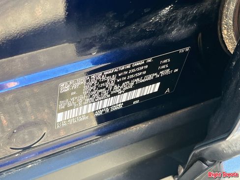 Certified 2020 Toyota RAV4 XLE Premium FWD image 32