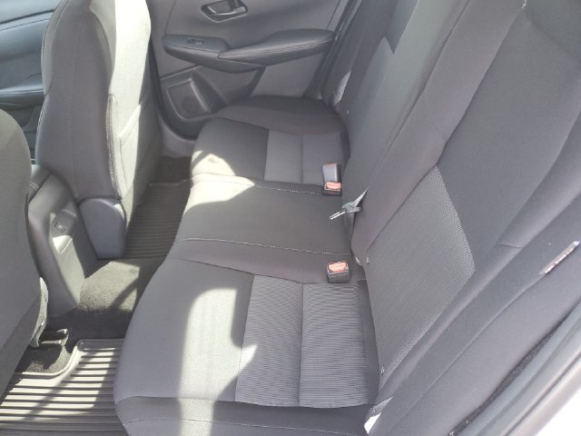 Certified 2025 Nissan Sentra SV FWD image 12