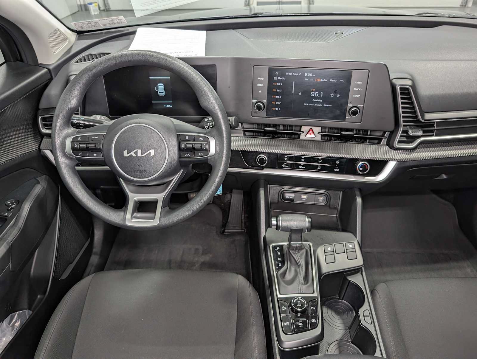 Certified 2025 Kia Sportage LX AWD/4WD image 17