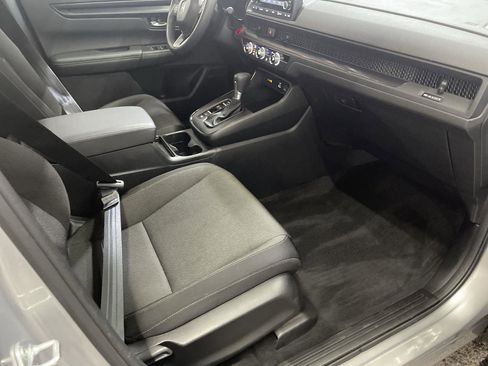 Used 2024 Honda CR-V LX image 23