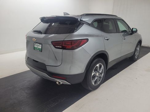 Used 2024 Chevrolet Blazer LT w/ Convenience Package FWD image 9