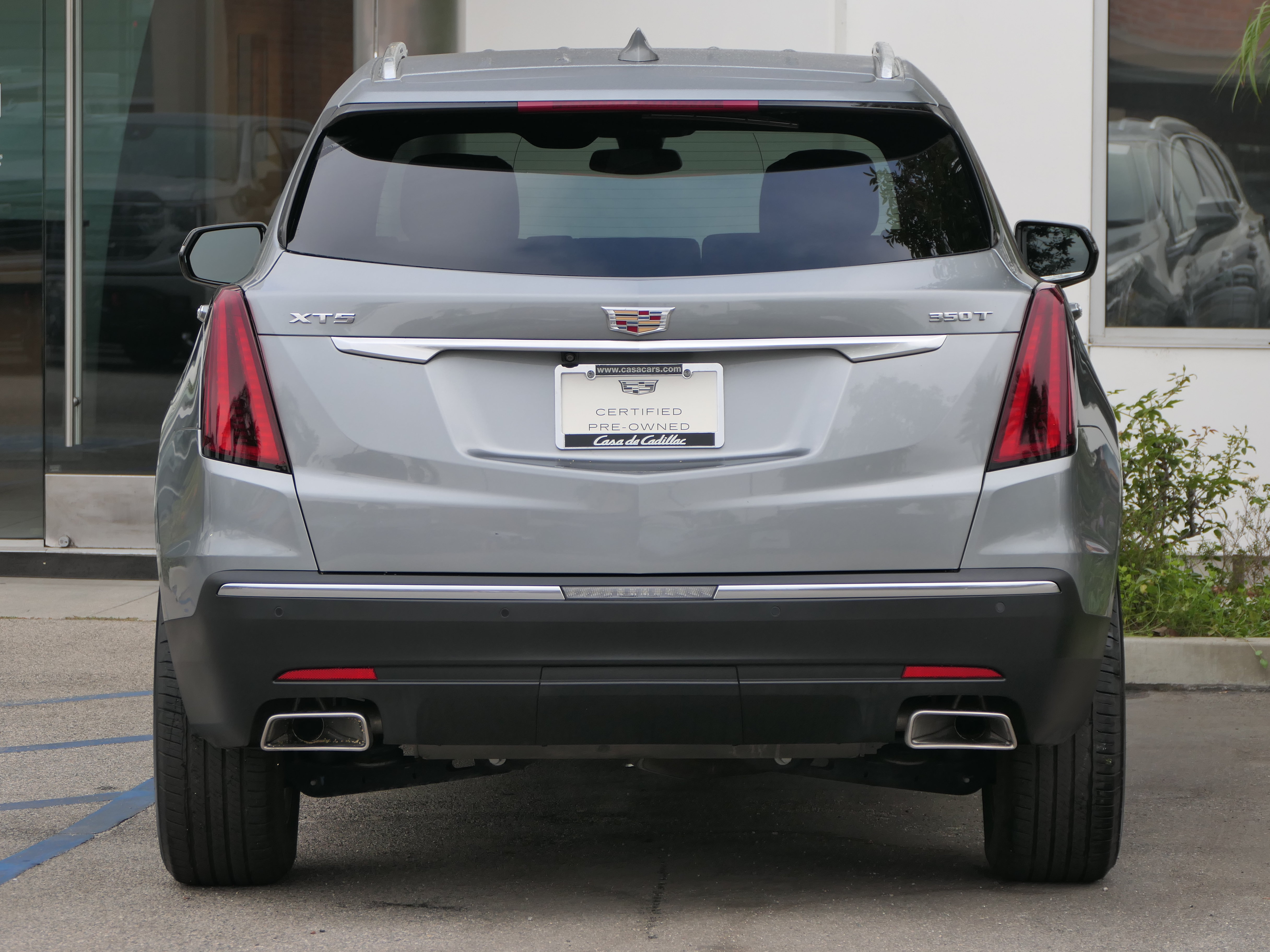 Certified 2024 Cadillac XT5 Luxury FWD image 4