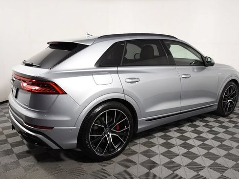 Used 2023 Audi Q8 Prestige AWD/4WD image 7