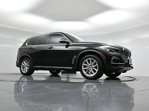 Used 2021 BMW X5 sDrive40i w/ Convenience Package image 4