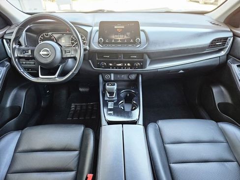 Certified 2023 Nissan Rogue SV w/ SV Premium B Package image 15