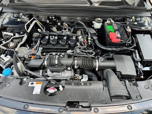 Used 2021 Honda Accord Sport image 17