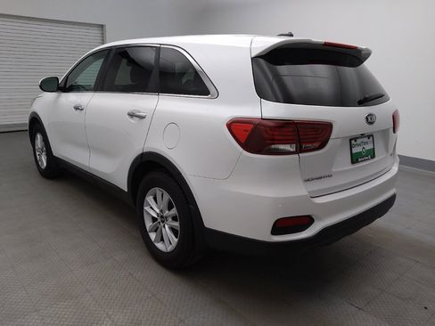 Used 2020 Kia Sorento LX FWD image 5