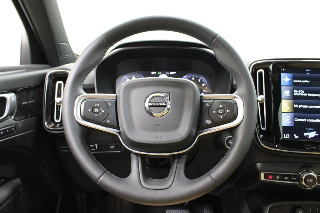 Used 2022 Volvo XC40 T5 Inscription w/ Advanced Package AWD/4WD image 25