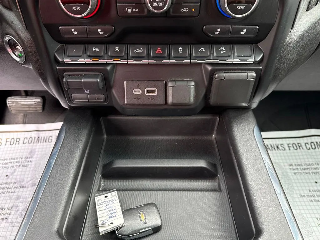 Used 2019 Chevrolet Silverado 1500 RST w/ True North Edition AWD/4WD image 24