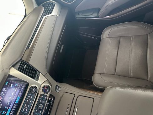 Used 2018 GMC Yukon Denali w/ Enhanced Security Package AWD/4WD image 25