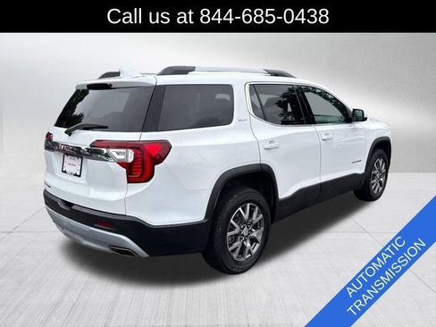 Used 2023 GMC Acadia SLT FWD image 4