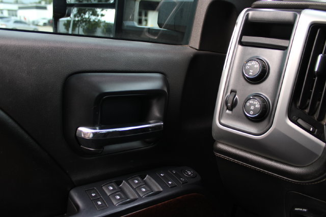 Used 2014 GMC Sierra 1500 SLE w/ SLE Value Package AWD/4WD image 12
