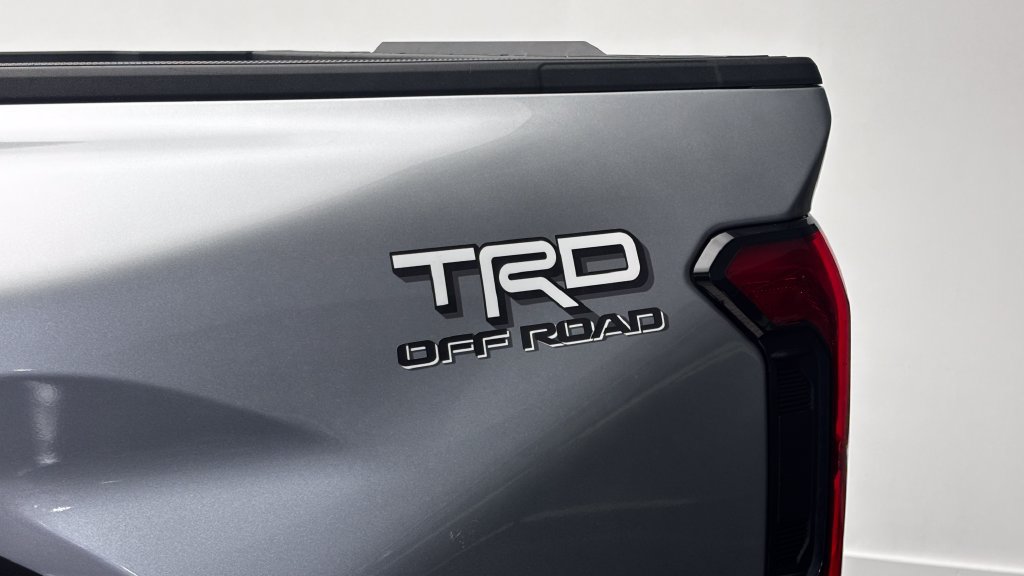 Used 2024 Toyota Tacoma TRD Off-Road w/ TRD Off Road Upgrade Package AWD/4WD image 8