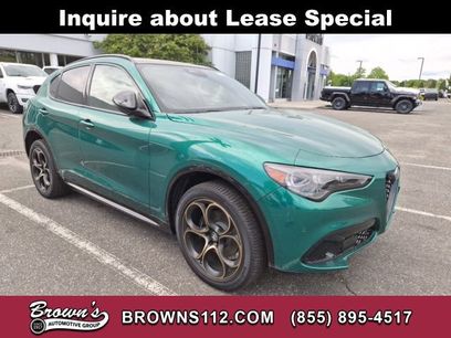 Used 2025 Alfa Romeo Stelvio Sprint