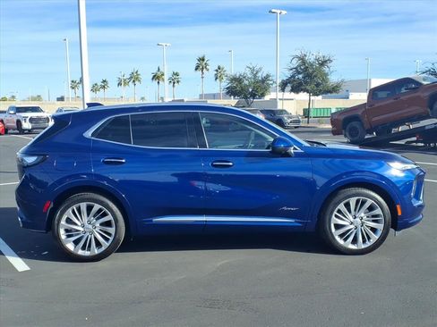 Used 2024 Buick Envision Avenir image 7