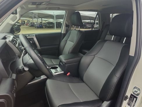 Used 2023 Toyota 4Runner SR5 Premium w/ Moonroof Package image 14