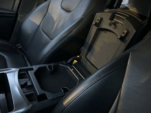 Used 2022 Ford Edge Titanium image 30