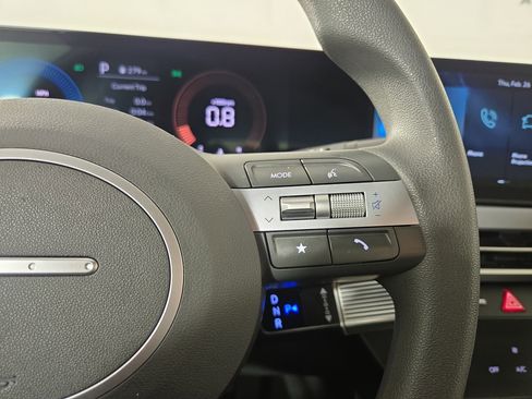 Used 2025 Hyundai Sonata SEL image 17