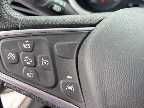 Used 2023 Chevrolet Malibu LT w/ Driver Confidence Package image 8