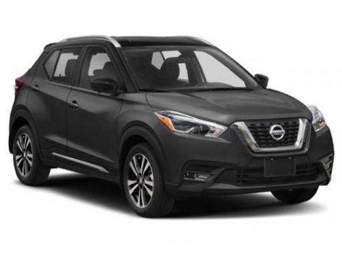 Used 2020 Nissan Kicks SR w/ SR Premium Package image 9