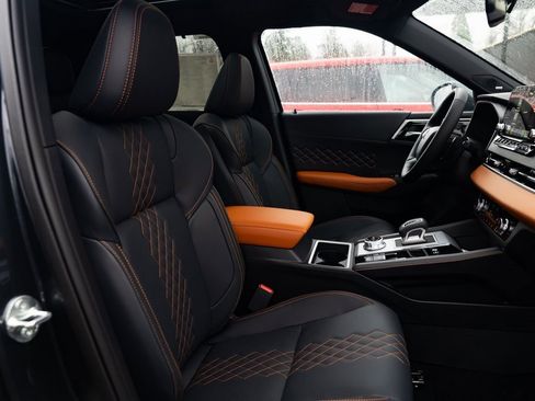 New 2025 Mitsubishi Outlander SEL image 25