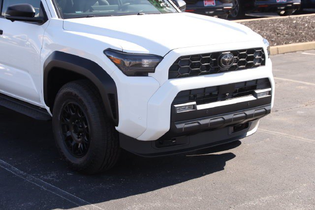 New 2026 Toyota 4Runner TRD Off-Road Premium AWD/4WD image 5