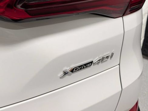 Used 2019 BMW X5 xDrive40i w/ Convenience Package AWD/4WD image 6