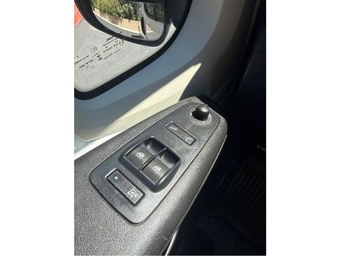 Used 2017 RAM ProMaster 1500 FWD image 14