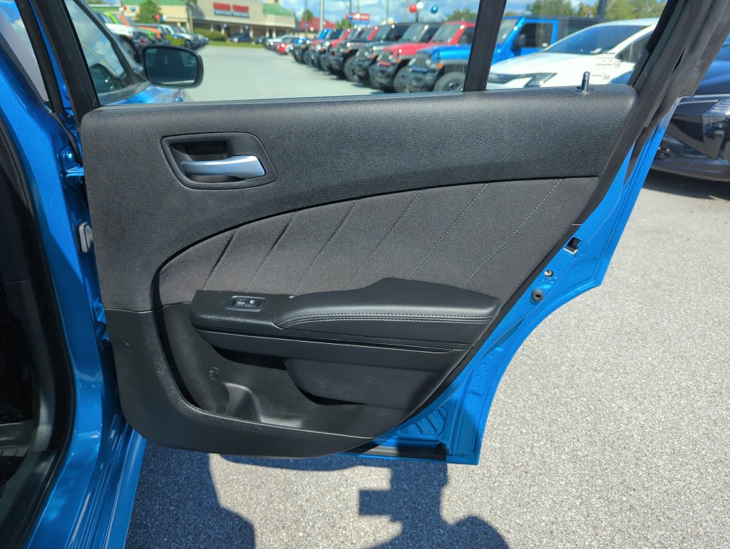 Used 2023 Dodge Charger R/T w/ Blacktop Package RWD image 28
