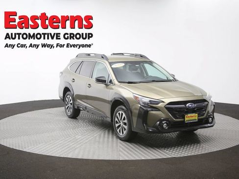 Used 2024 Subaru Outback Premium AWD/4WD image 44