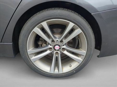 Used 2014 BMW 328i xDrive Sedan image 12