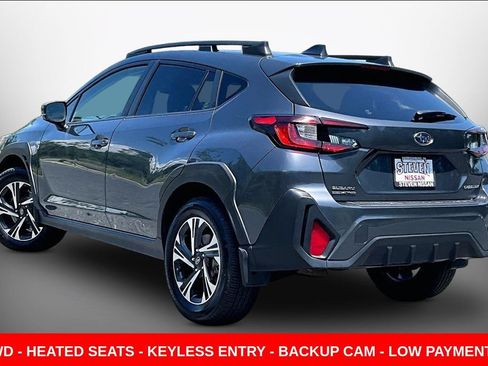Used 2024 Subaru Crosstrek 2.0i Premium AWD/4WD image 4