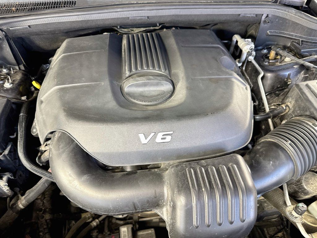 Used 2014 Jeep Grand Cherokee Summit AWD/4WD image 39