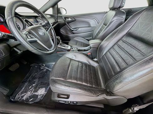 Used 2019 Buick Cascada Premium FWD image 19