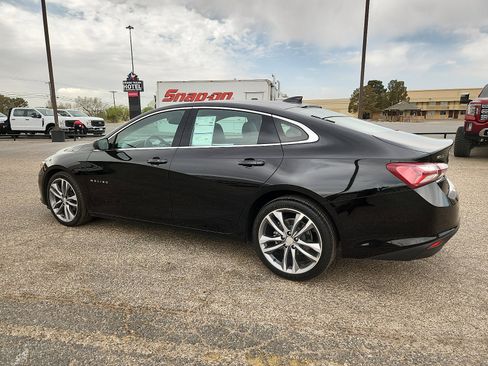 Used 2024 Chevrolet Malibu LT image 4