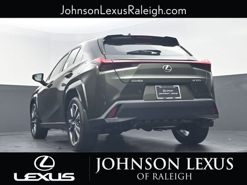 New 2026 Lexus UX 300h FWD image 18
