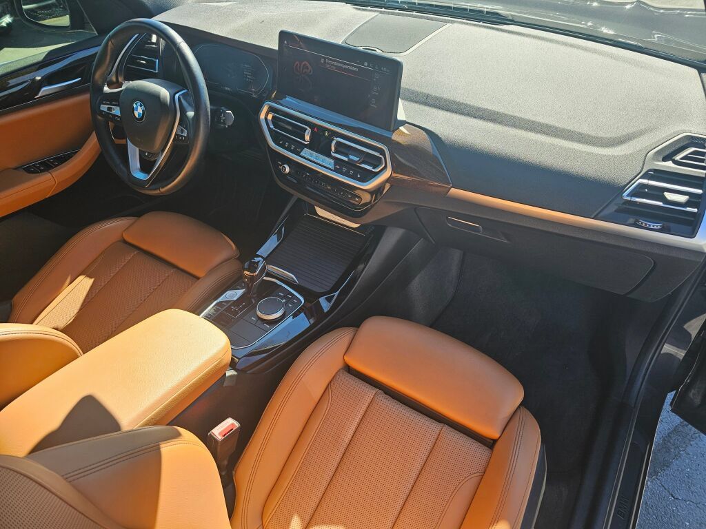 Used 2022 BMW X3 xDrive30i AWD/4WD image 11