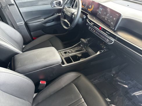 New 2026 Kia Sorento S image 18