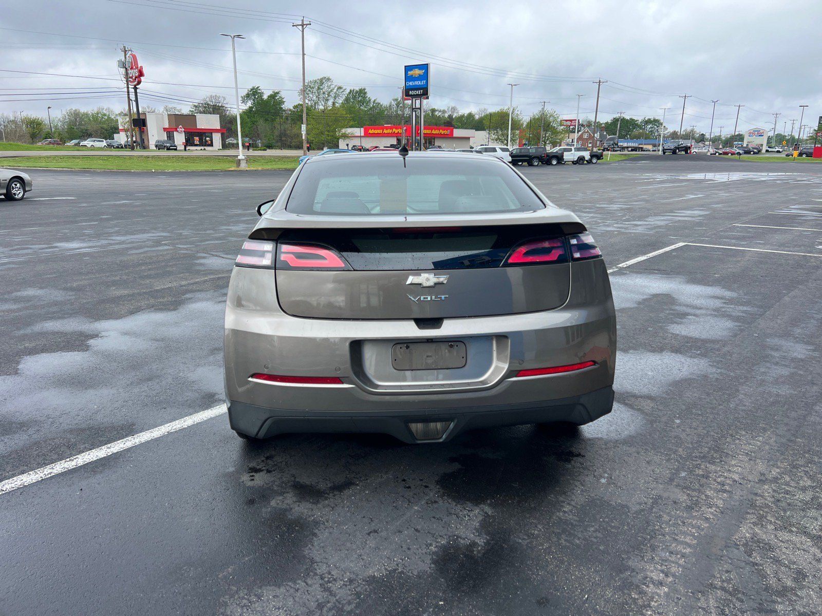 Used 2014 Chevrolet Volt Premium w/ Premium Trim Package FWD image 4