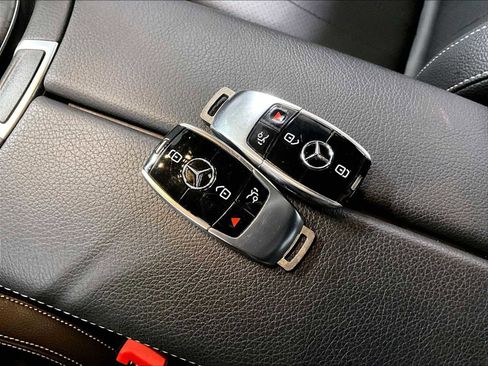 Used 2022 Mercedes-Benz E 350 Sedan image 39