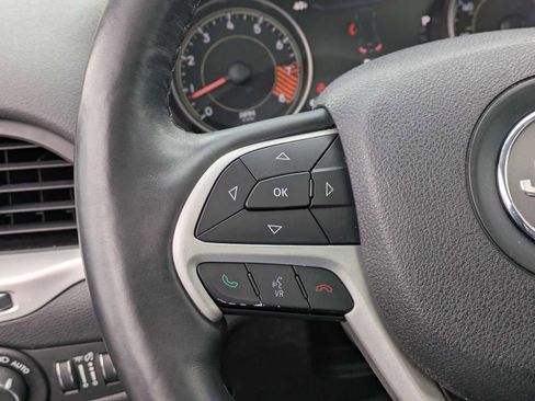 Used 2014 Jeep Cherokee Trailhawk w/ Comfort/Convenience Group image 25