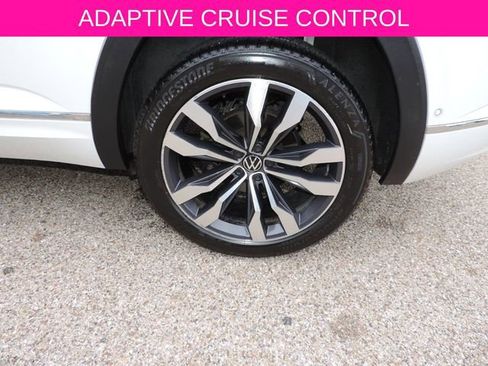 Used 2022 Volkswagen Atlas Cross Sport SEL Premium R-Line AWD/4WD image 20