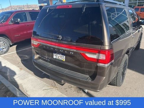 Used 2017 Lincoln Navigator L Select image 3