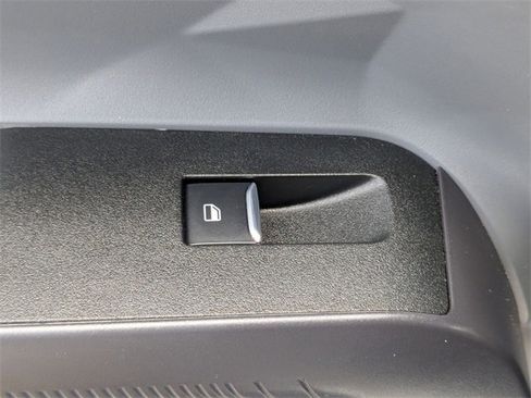 Used 2023 Ford Maverick XL image 29