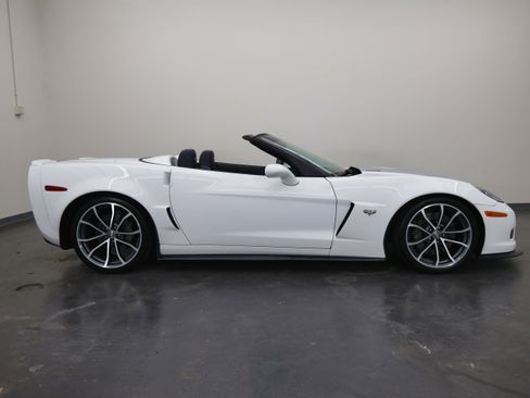 Used 2013 Chevrolet Corvette 427 w/ 1SC Preferred Equipment Group image 3
