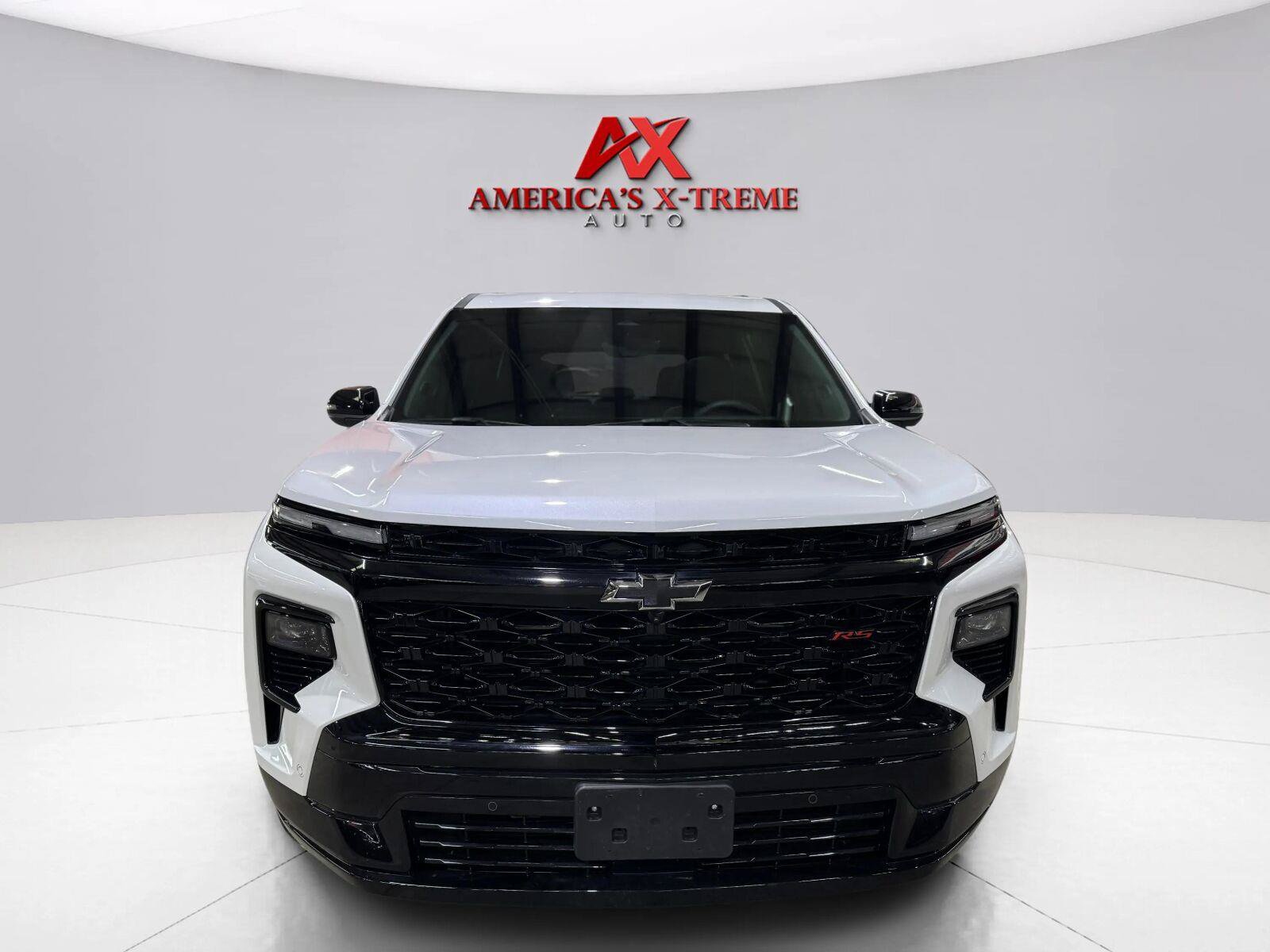 Used 2024 Chevrolet Traverse RS AWD/4WD image 10