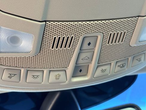 Used 2019 Lincoln MKZ Reserve image 25