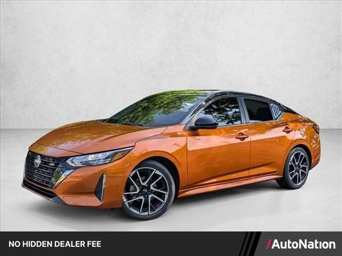 Used 2024 Nissan Sentra SR FWD image 1